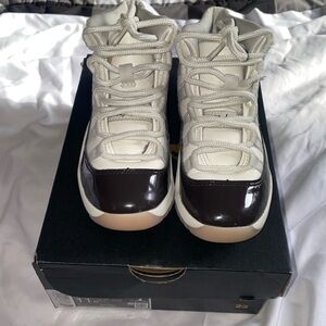 Nike Air Jordan 11 Retro ‘Neapolitan Brown’ Kids Sneakers